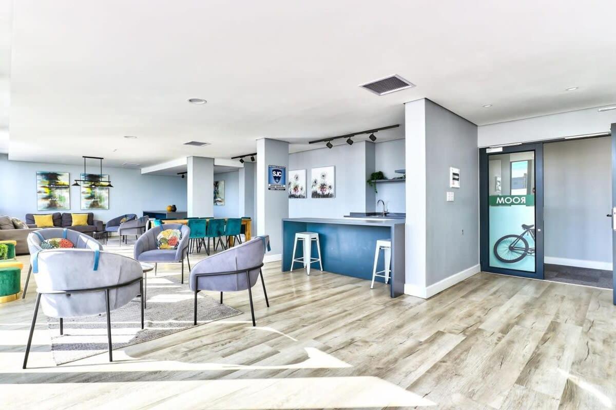 Mountain View Haven With Pool Wifi In Creative W * Cape Town